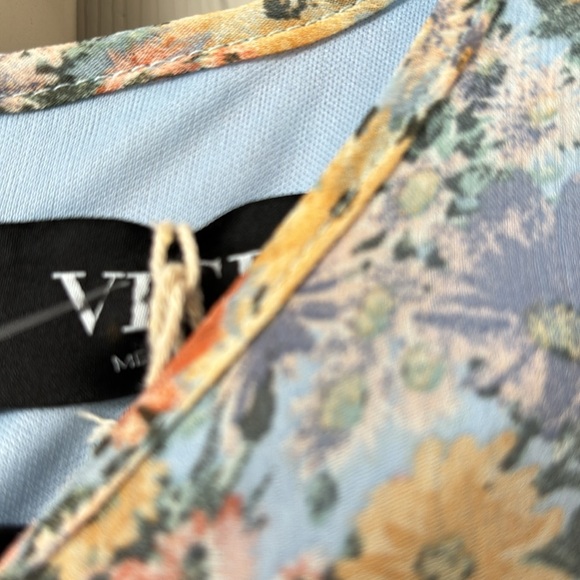 VICI collection long sleeve floral tiered mini dress - Picture 5 of 6